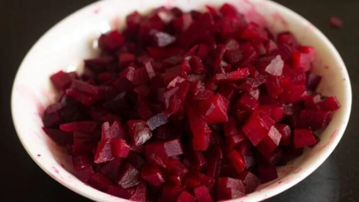5 Easy Steps to Make Beetroot Sabzi 